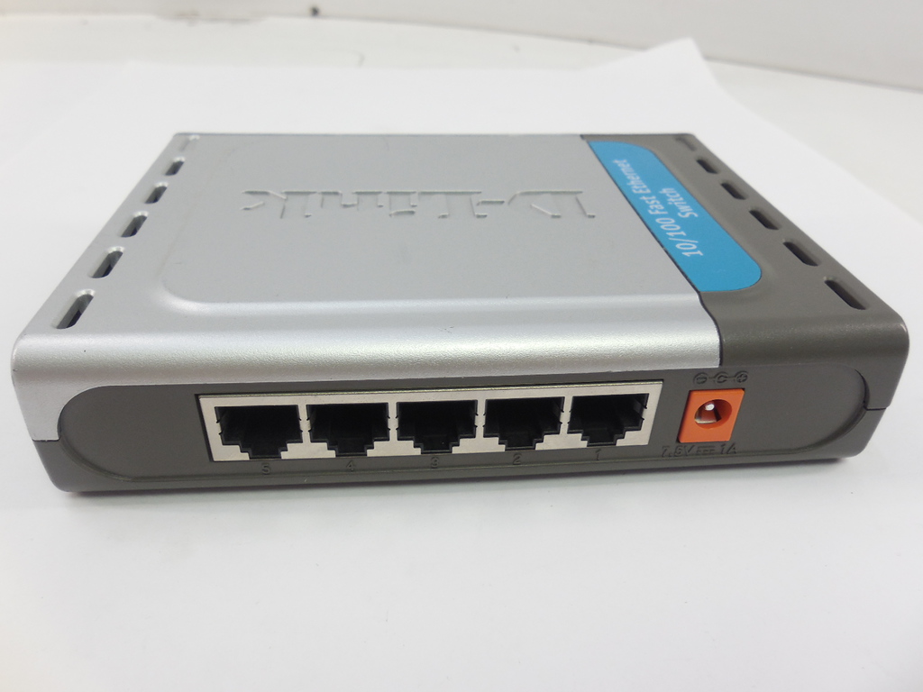 Коммутатор D-link DES-1005D - Pic n 88336