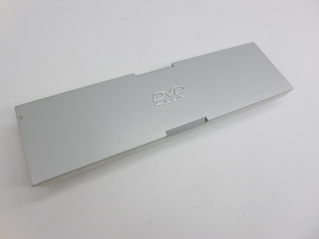 Заглушка для корпуса 5,25" серебристая - Pic n 265141