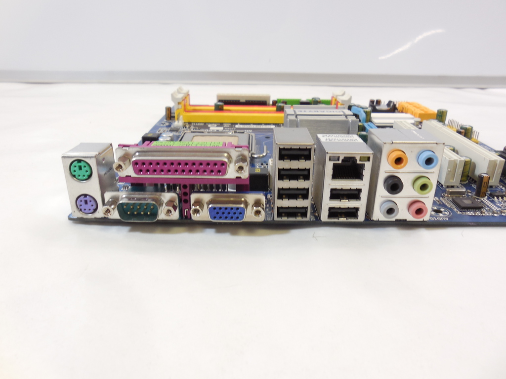Материнская плата GIGABYTE GA-Q35M-S2 - Pic n 271152