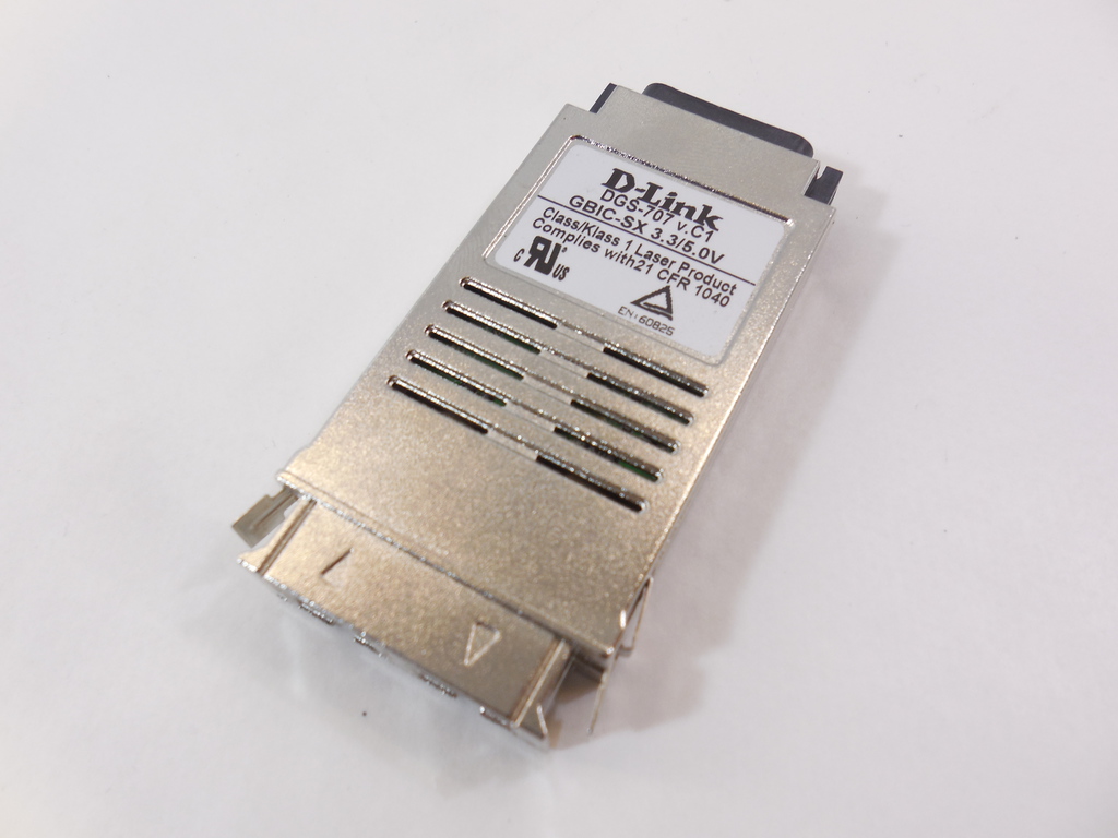 Трансивер D-Link DGS-707 1-port GBIC - Pic n 272048