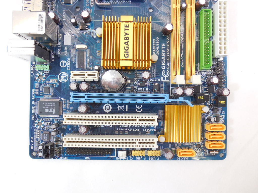 Материнская плата GIGABYTE GA-G31M-ES2L - Pic n 275025