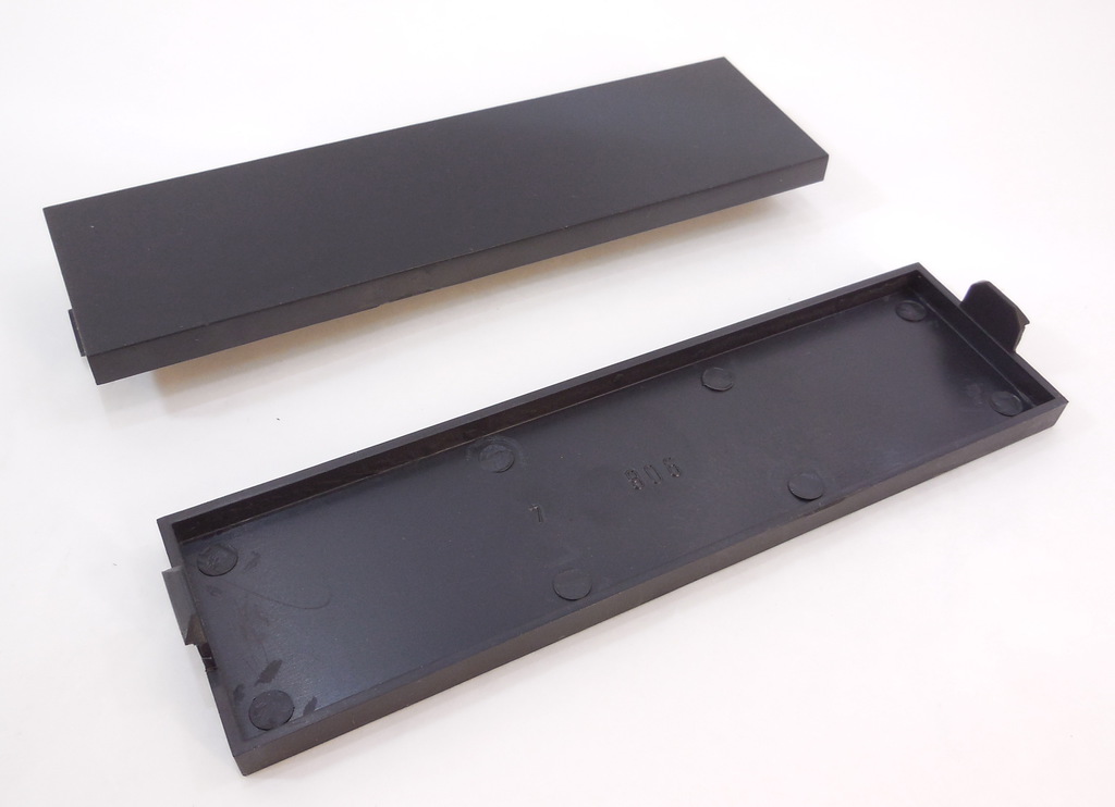 Заглушка для корпуса ПК 5,25" черная - Pic n 260793