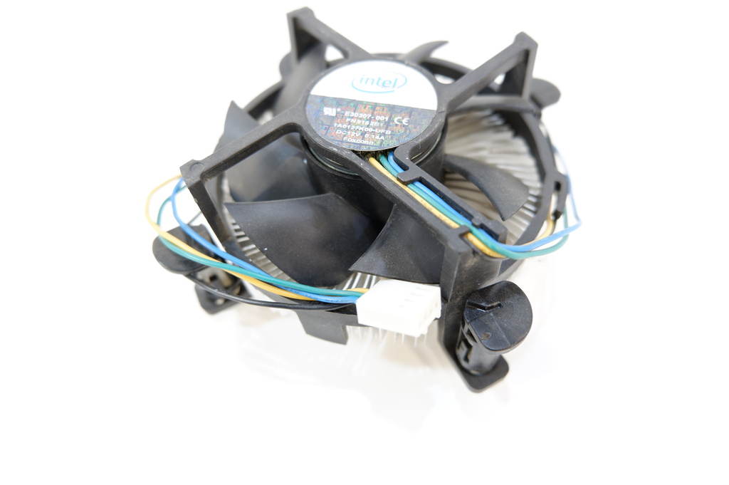 Intel Original Cooler Socket 775 Low Profile 4-PIN - Pic n 282011