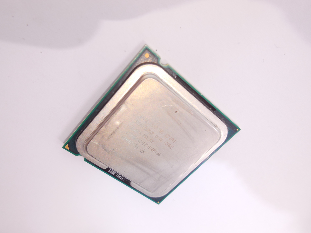 Процессор Intel Pentium Dual-Core E2200 2.2GHz - Pic n 107303