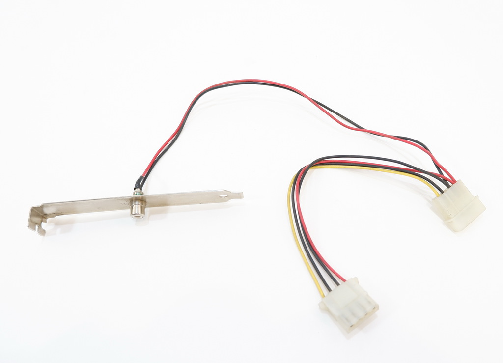 Планка портов в корпус Molex — RCA DC 5v - Pic n 37707