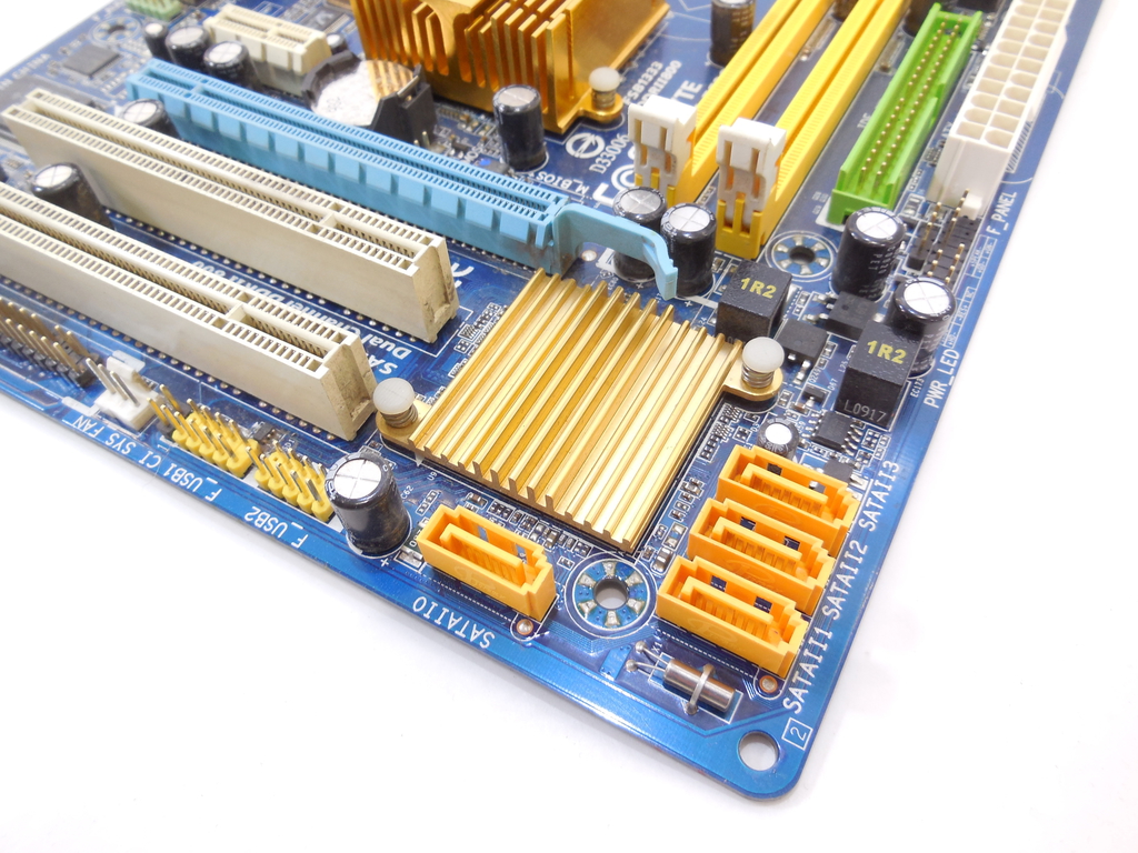 Мат. плата MB Socket 775 Gigabyte GA-G31M-ES2C - Pic n 123632