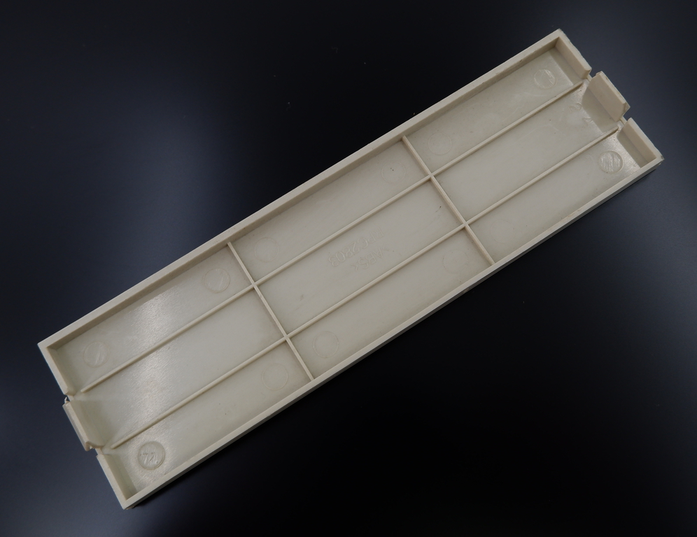 Заглушка для корпуса ПК 5,25" белая - Pic n 260795