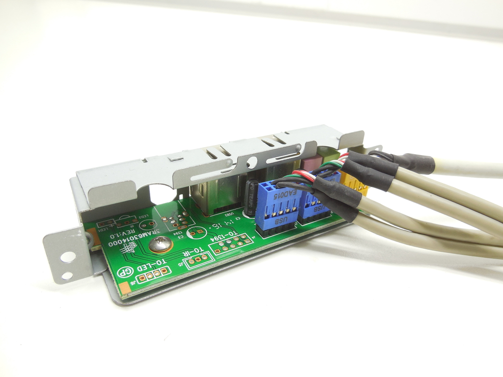 Плата разъемов USB и Audio на переднюю панель корпуса ПК. Размер панели 23x115 мм. - Pic n 310186
