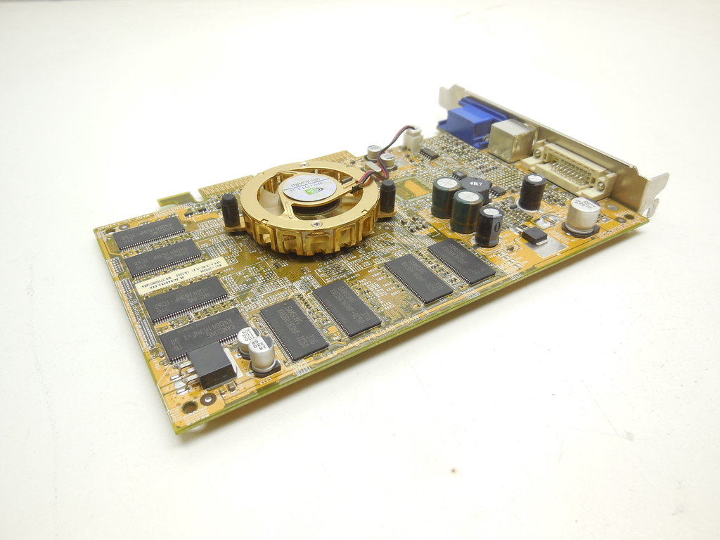 Видеокарта AGP 4x PixelView MVGA-NVG18A NVIDIA GeForce4 MX 440 - Pic n 310300