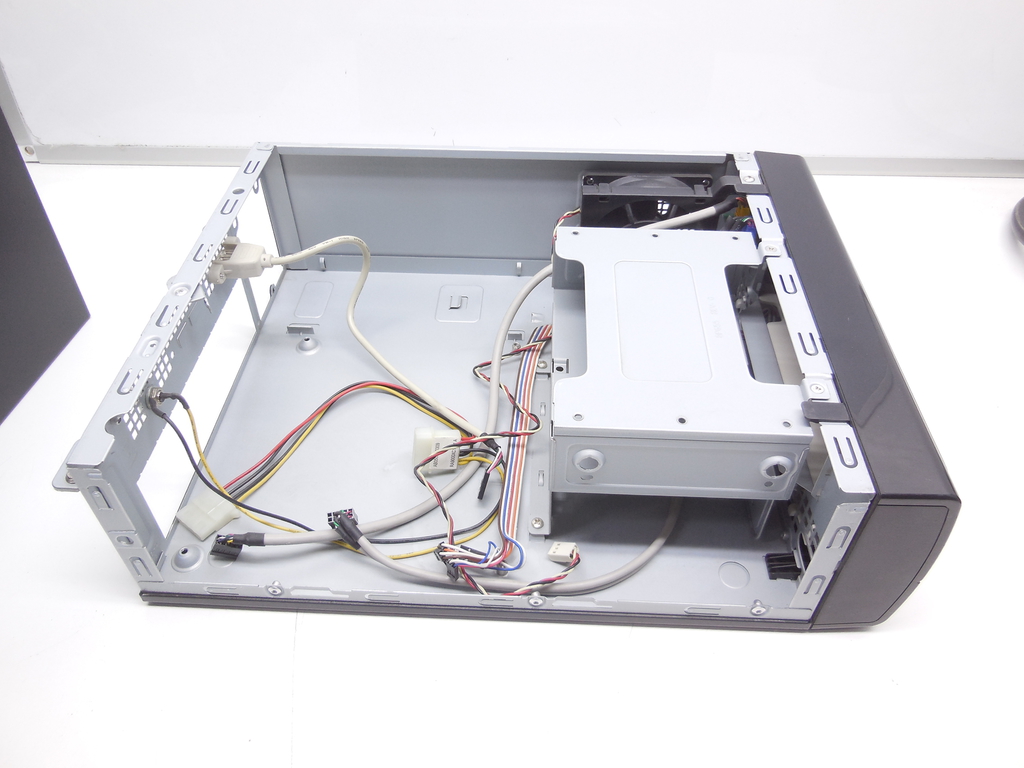 Корпус mini TFX Inwin BP671BL Mini-ITX Без блока питания TFX - Pic n 310839