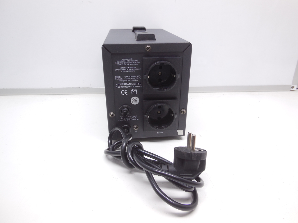 Стабилизатор POWERMAN AVS 500D, ступенчатый регулятор, цифровые индикаторы уровней напряжения, 500ВА, 140-260В - Pic n 310920