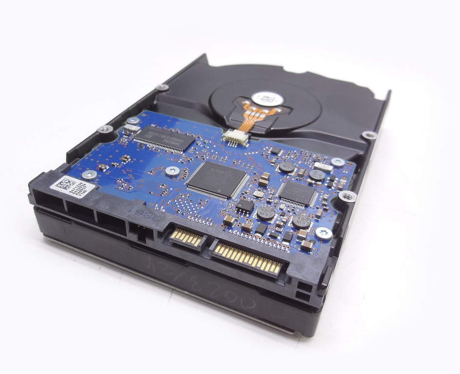 Жесткий диск HDD SATA 2Tb Hitachi Deskstar 7K2000 HDS722020ALA330 - Pic n 310934