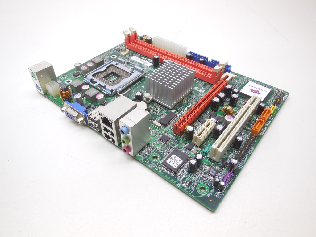 Материнская плата Socket 775 ECS G31T-M9 Рамка задних портов в комплекте - Pic n 289438