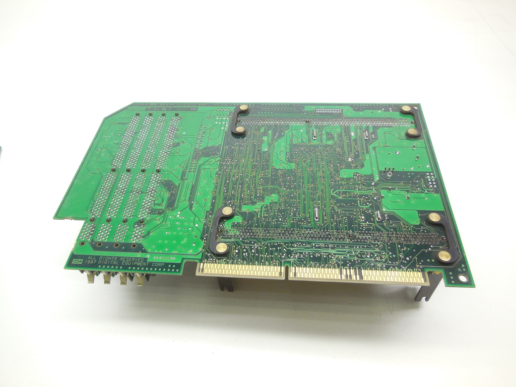 Материнская плата от сервера Digital Server 1000 в комплекте с памятью EDO 320Mb 1997 год - Pic n 311009
