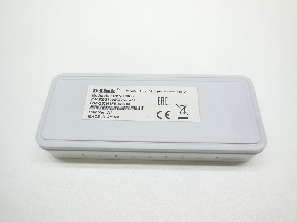 Неуправляемый коммутатор D-Link DES-1008C 8 портов 10/100 Мбит/сек - Pic n 311013