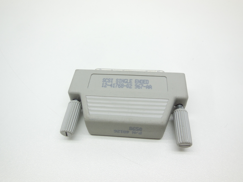 Терминатор Amphenol SCSI Single Ended 12-41768-02 967-AA P/N: 48126 0598 - Pic n 311024