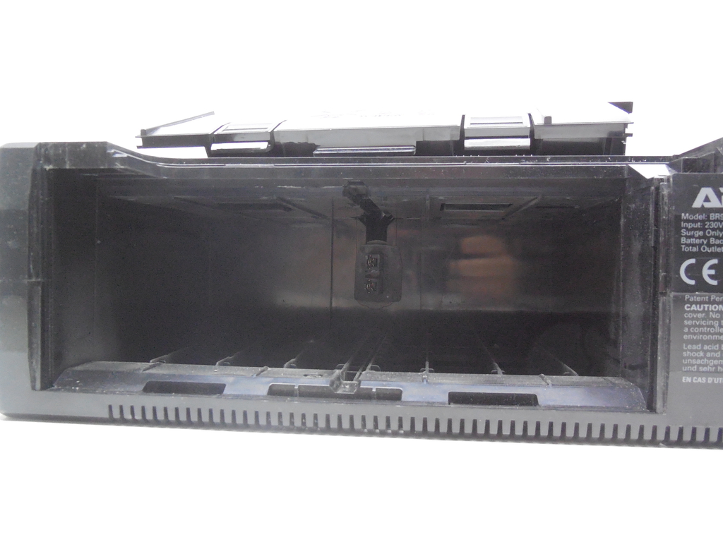 Источник бесперебойного питания APC Back-UPS Pro Power-Saving 900 BR900GI БЕЗ АККУМУЛЯТОРОВ - Pic n 311036