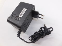 Блок питания AC/DC Adaptor Output: DC 12v, 1000mA