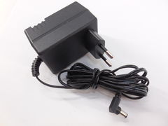 Блок питания AC/DC Adaptor Output: 9v, 700mA
