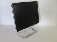 ЖК-монитор 19" Viewsonic VX922 потертости - Pic n 114601