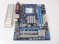 Материнская плата Gigabyte GA-G31M-ES2L Socket 775 Рамка задних портов в комплекте