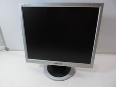 ЖК-монитор 17" Samsung SyncMaster 710N