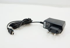 Универсальный USB Блок питания Huawei HS-050040E1 DC 5V 400mA Подходит к любому устройству mini USB