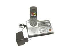 Радиотелефон с автоответчиком Panasonic KX-TCD345RUS Стандарт DECT Громкая связь